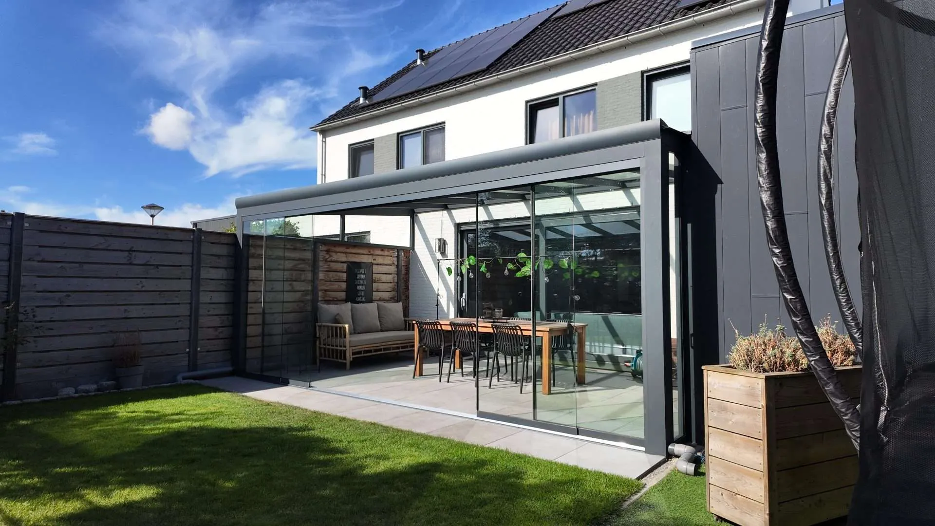 Project overkapping met glaswand in Helmond Glaswandenshop.nl de beste in glaswanden